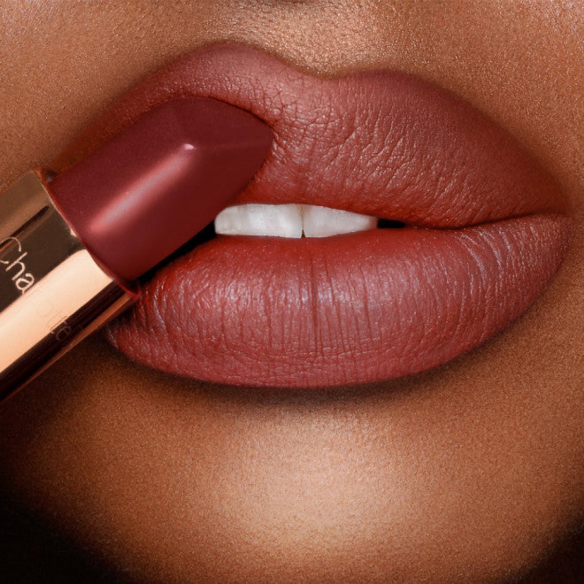 Charlotte Tilbury - MATTE REVOLUTION PILLOW TALK
