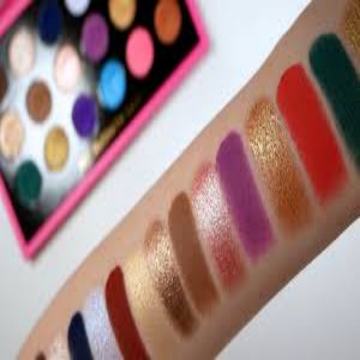 Patmacgrath artistry palette