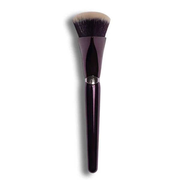 Anisa beauty pinnacle foundation brush