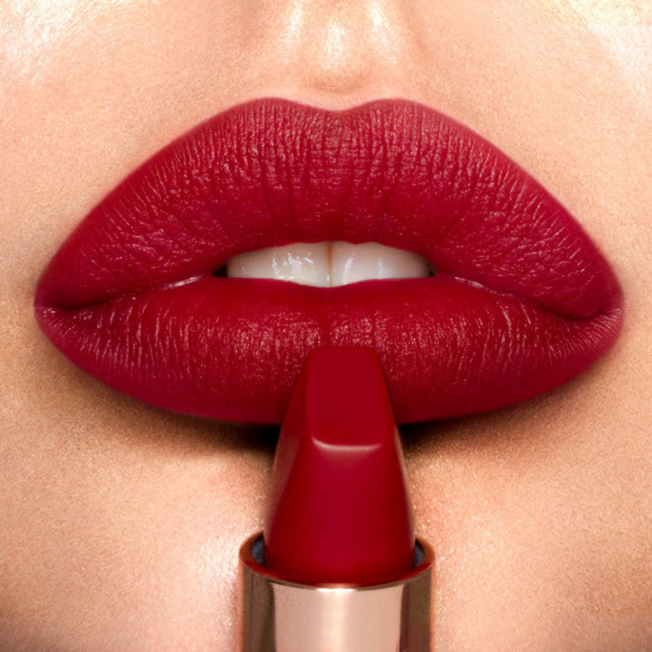 Charlotte Tilbury - MATTE REVOLUTION PILLOW TALK