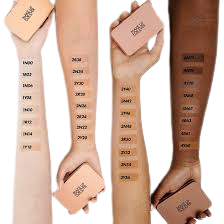 Makeup forever compact