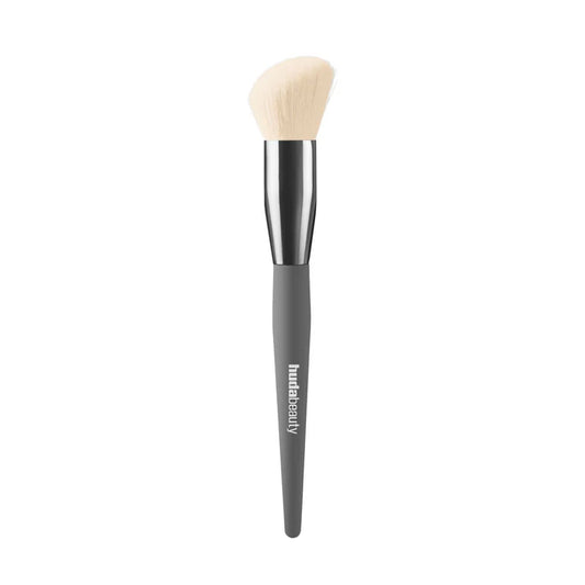 Huda Beauty - Diffusing Cheek Brush