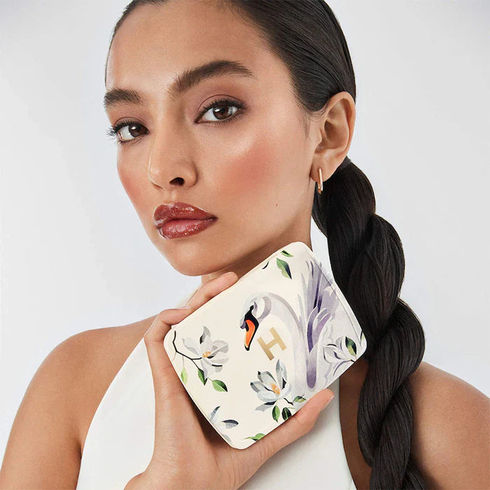 Hourglass  Ambient Lighting Edit Unlocked Palette - Swan