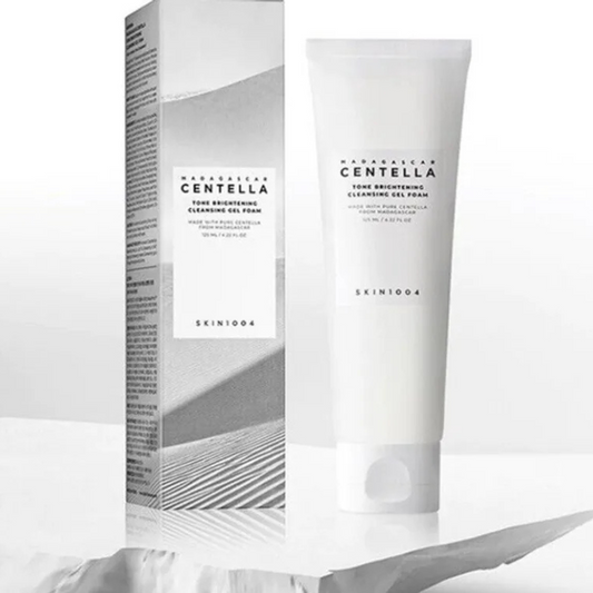 Madagascar Centella Tone Brightening Cleansing Gel Foam