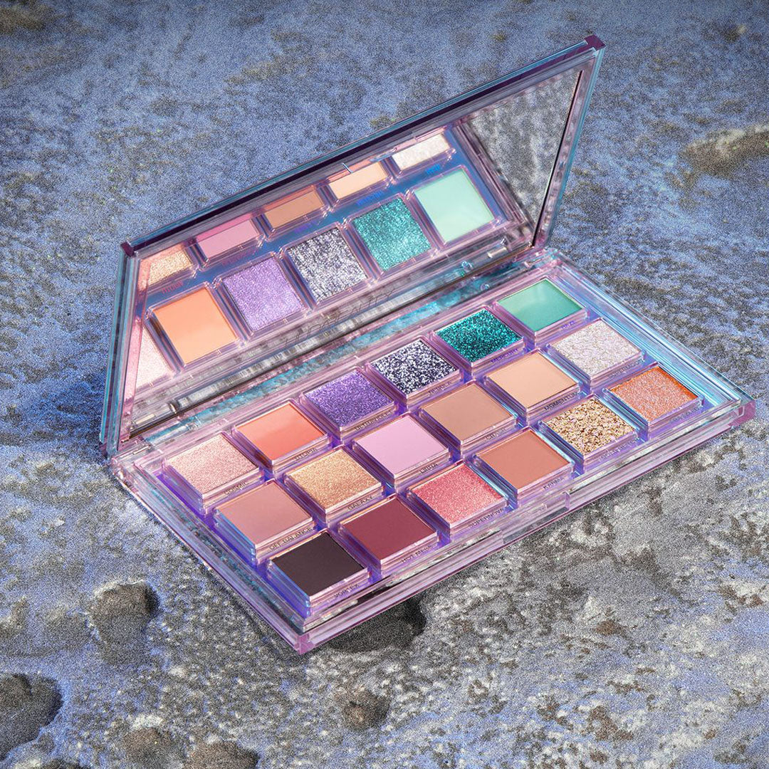 HUDA BEAUTY - Mercury Retrograde Eyeshadow Palette